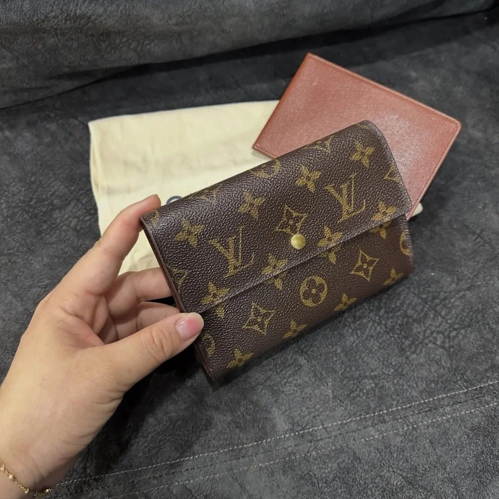 2 piece Louis Vuitton Monogram Trifold Wallet and Insert - Picture 7 of 13